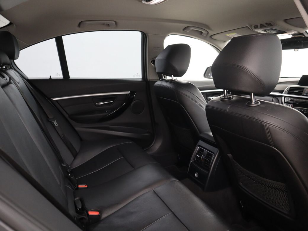 2018 BMW 3 Series
