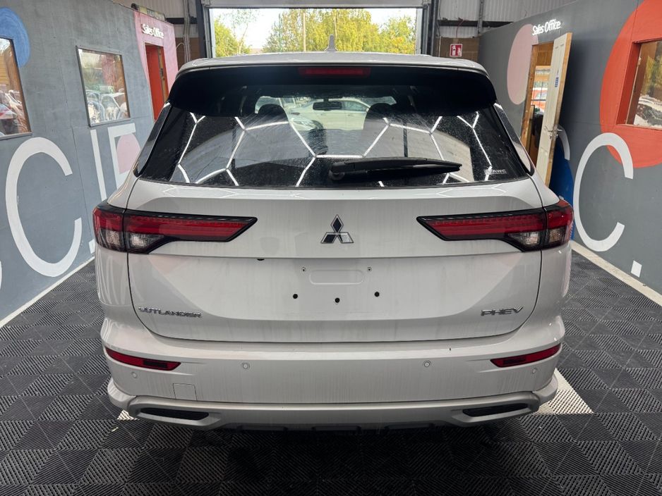 2024 Mitsubishi Outlander