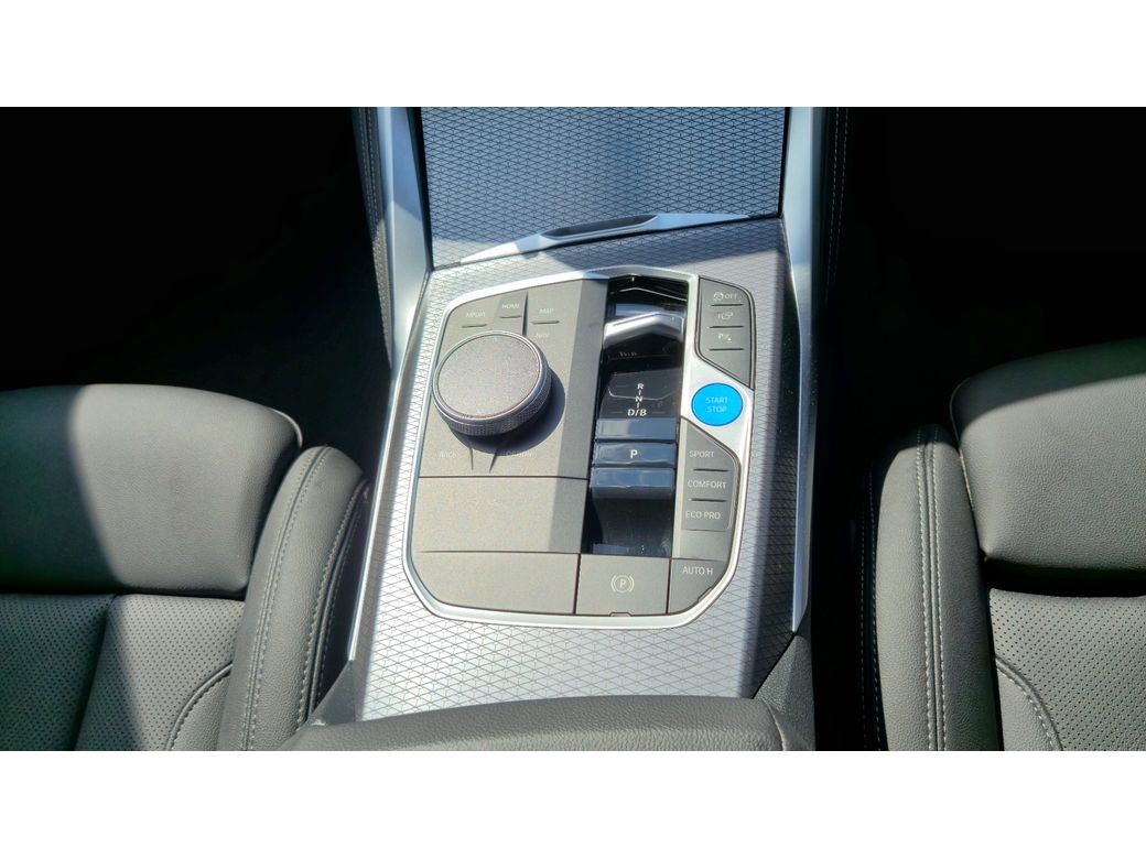 2025 BMW i4
