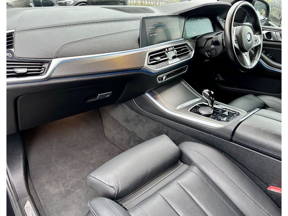 2022 BMW X5