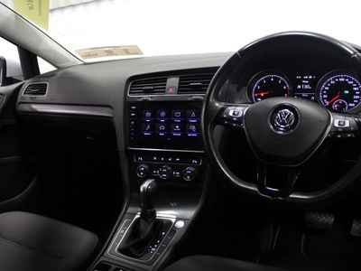 2017 Volkswagen Golf