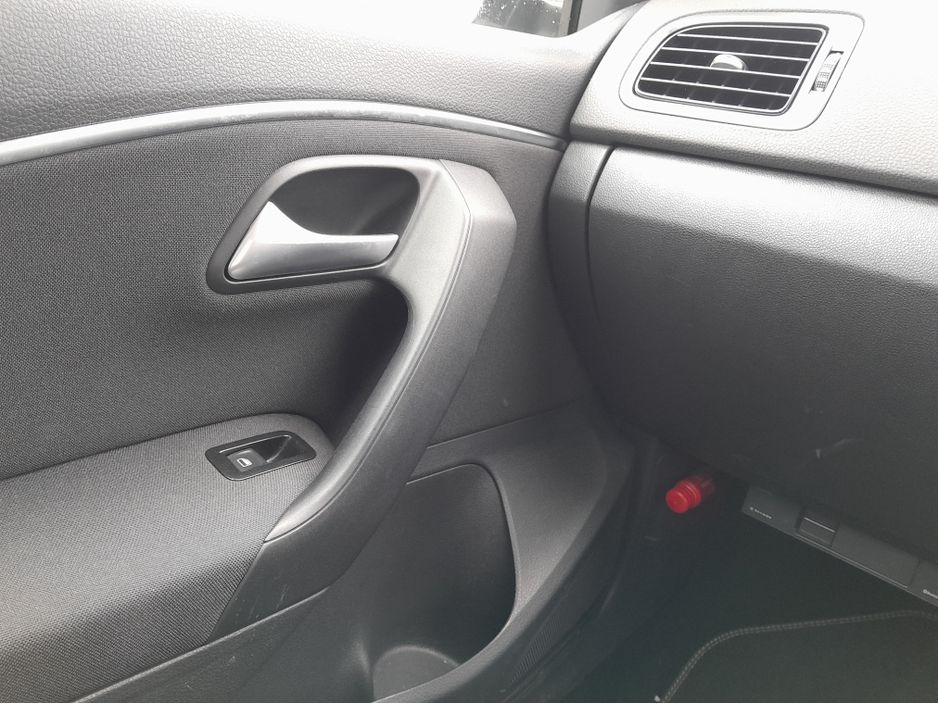 2015 Volkswagen Polo