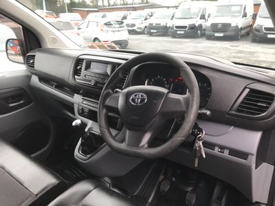 2017 Toyota Proace