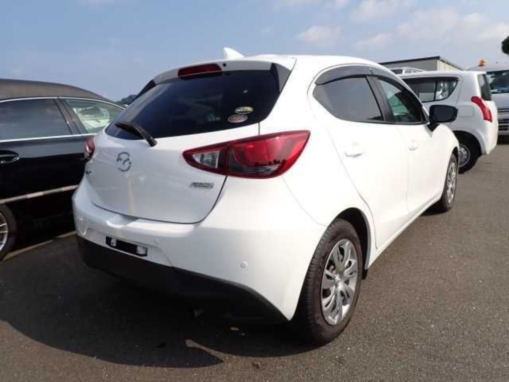 2019 Mazda Demio