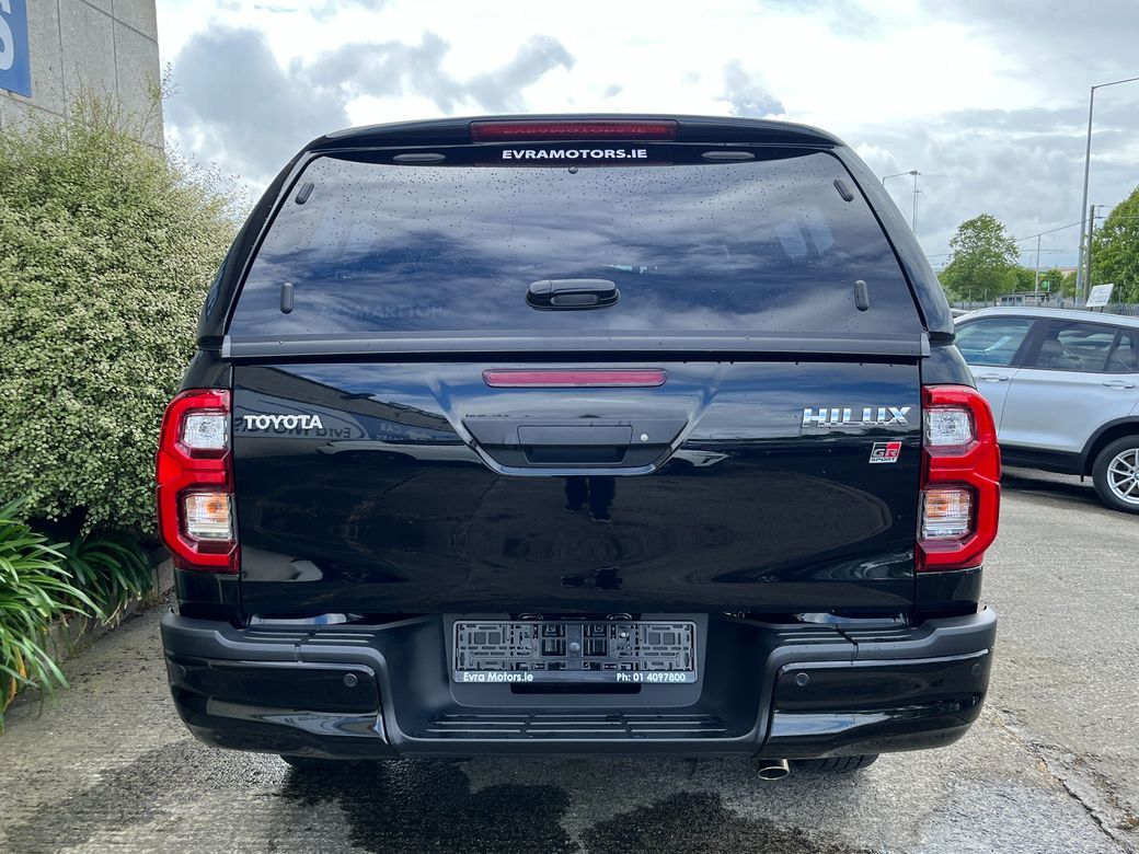 2024 Toyota Hilux