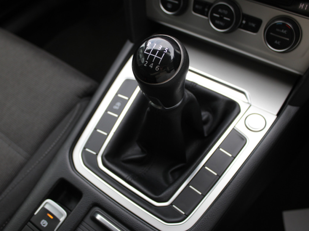 2019 Volkswagen Passat
