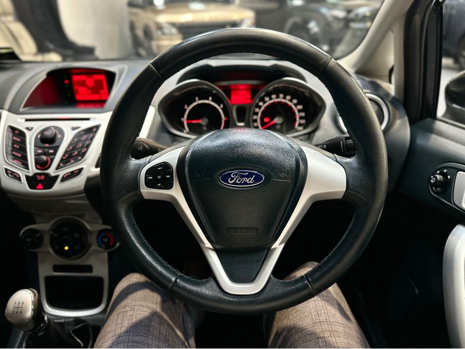 2012 Ford Fiesta