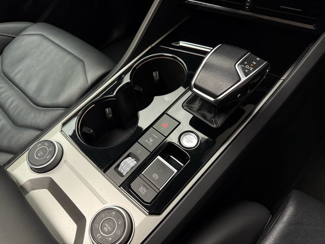 2020 Volkswagen Touareg