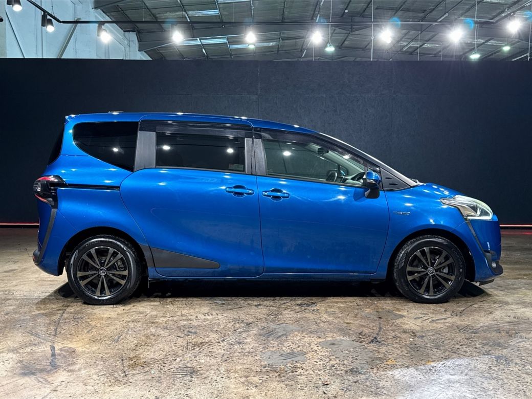 2017 Toyota Sienta