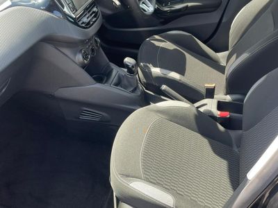 2015 Peugeot 208