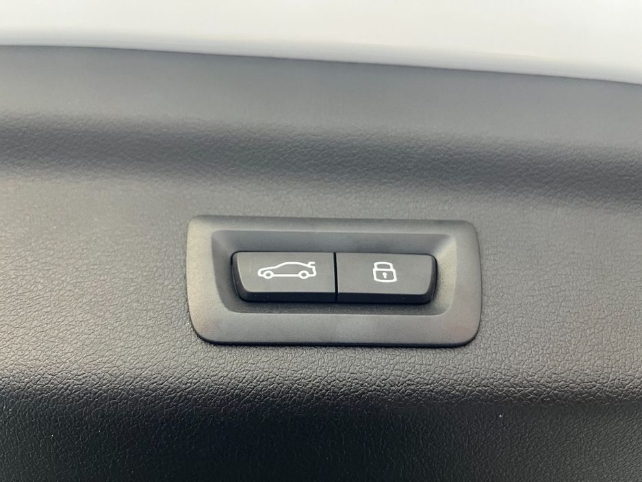 2024 BMW iX1