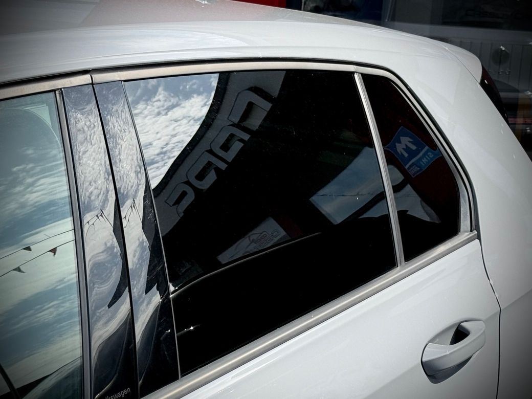 2023 Volkswagen Golf