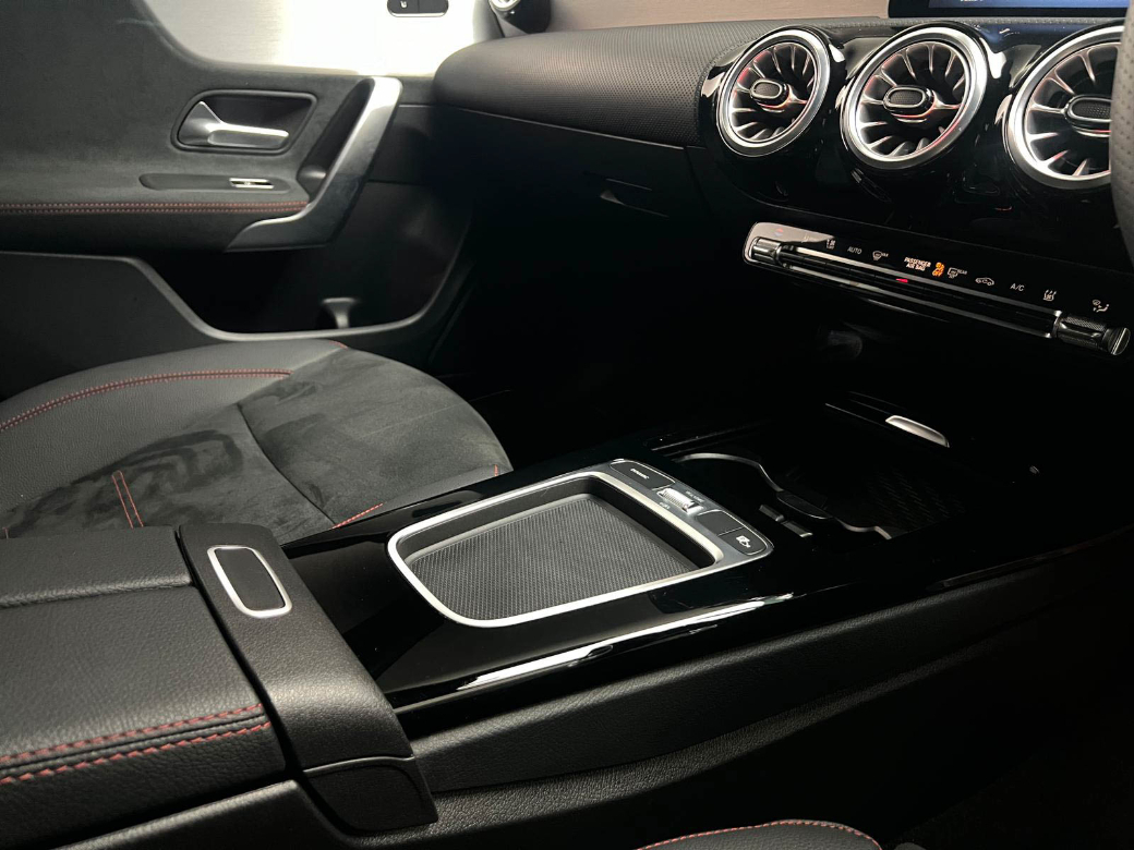 2024 Mercedes-Benz CLA Class