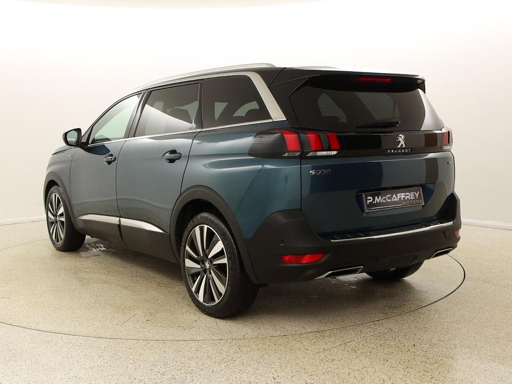 2020 Peugeot 5008
