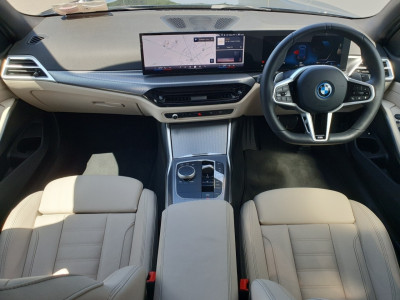 2026 BMW 330