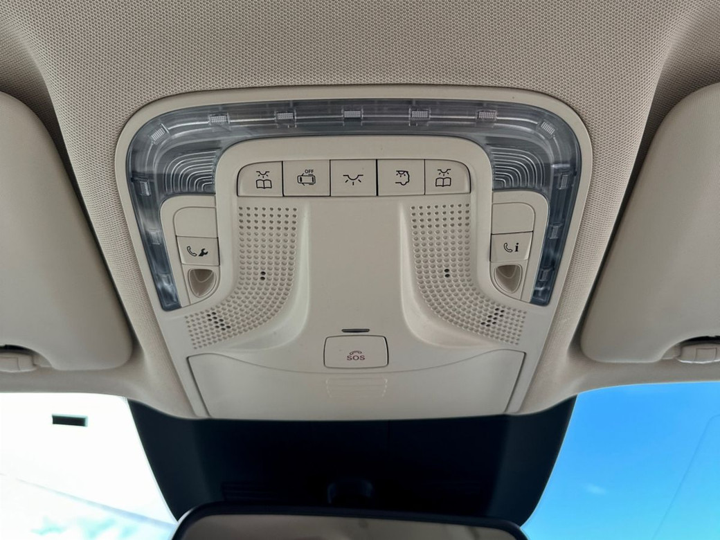 2023 Mercedes-Benz V Class