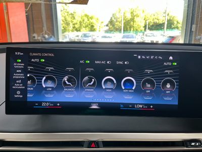 2022 BMW iX