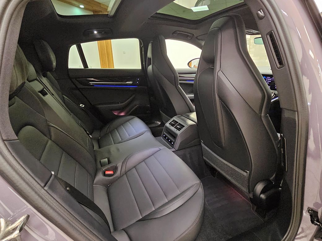 2024 Porsche Panamera