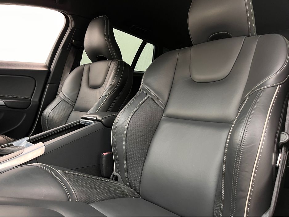 2016 Volvo V60
