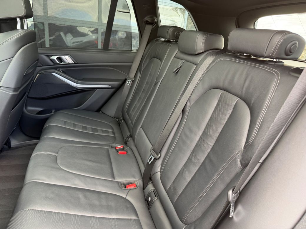 2021 BMW X5