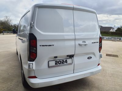 2024 Ford Transit Custom