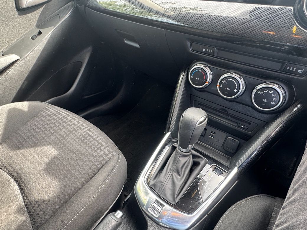 2016 Mazda Demio