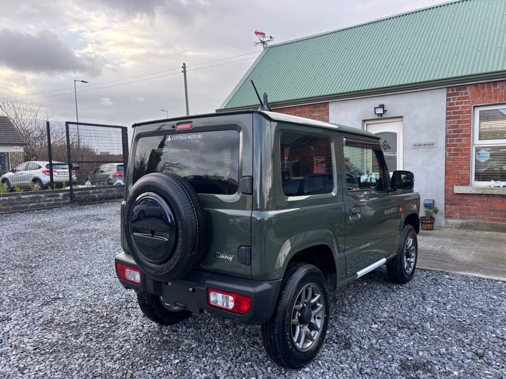 2025 Suzuki Jimny