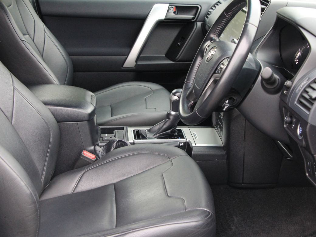 2021 Toyota Landcruiser