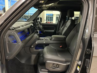 2025 Land Rover Defender