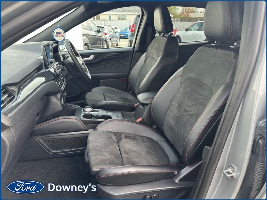 2023 Ford Kuga