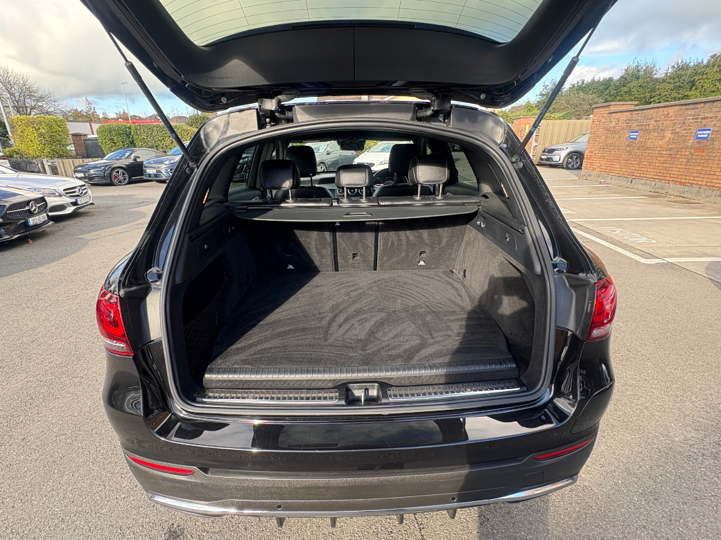 2021 Mercedes-Benz GLC Class