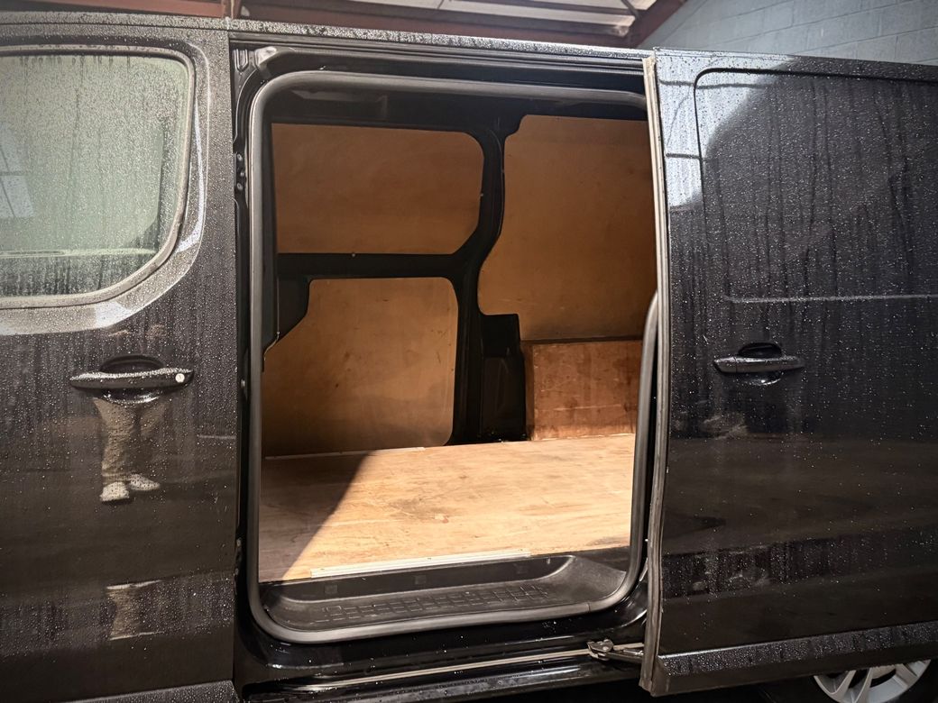 2023 Vauxhall Vivaro