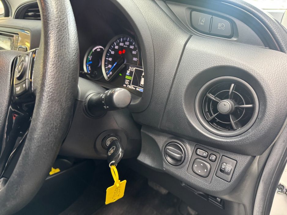 2019 Toyota Vitz