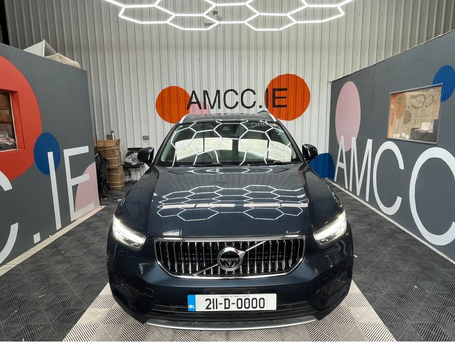 2021 Volvo XC40
