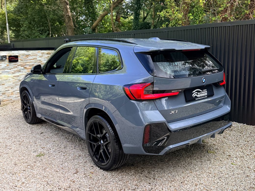 2023 BMW X1