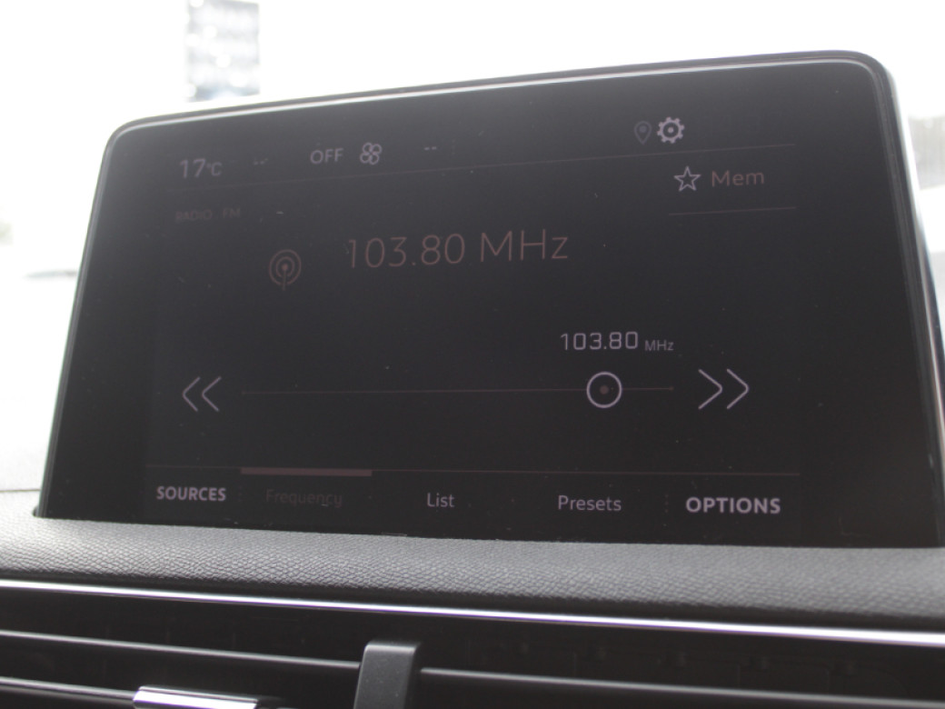 2021 Peugeot 5008