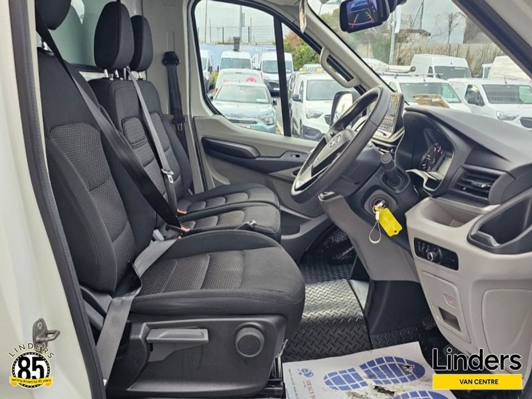 2024 Maxus Deliver 9