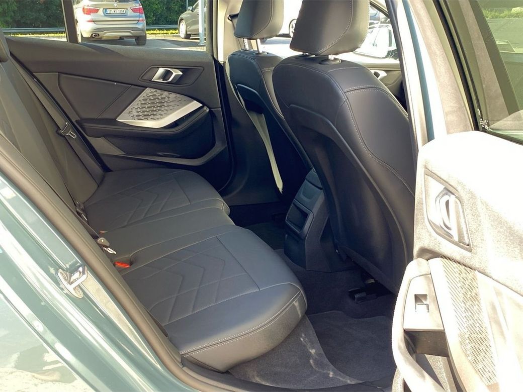 2024 BMW 1 Series