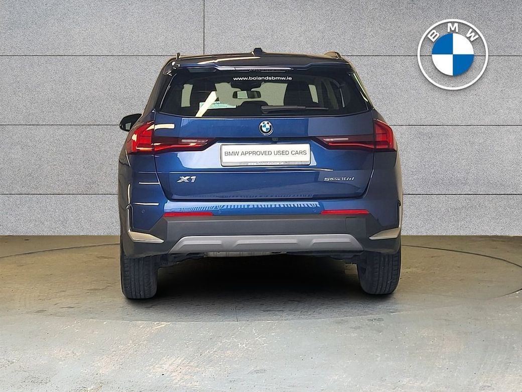2024 BMW X1