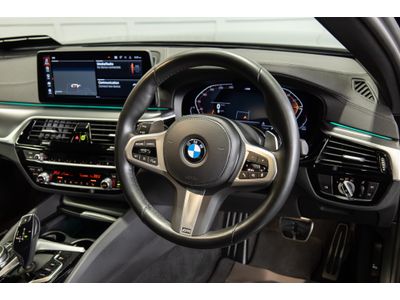 2022 BMW 5 Series