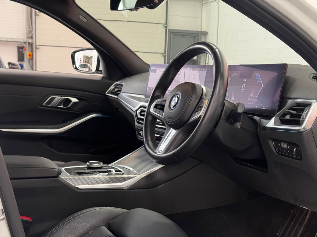 2022 BMW 3 Series