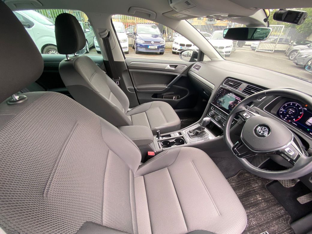 2019 Volkswagen Golf