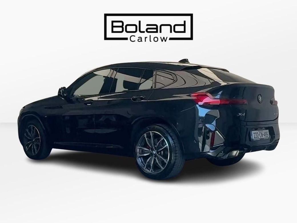 2023 BMW X4