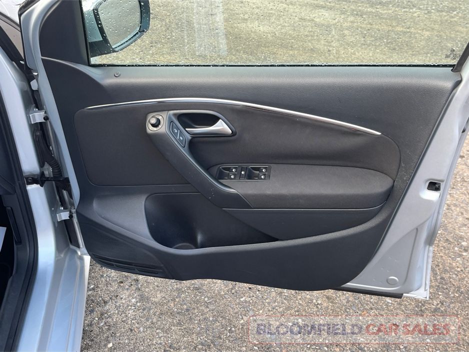 2014 Volkswagen Polo