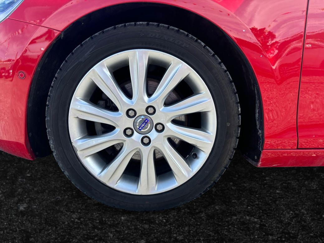 2014 Volvo V40