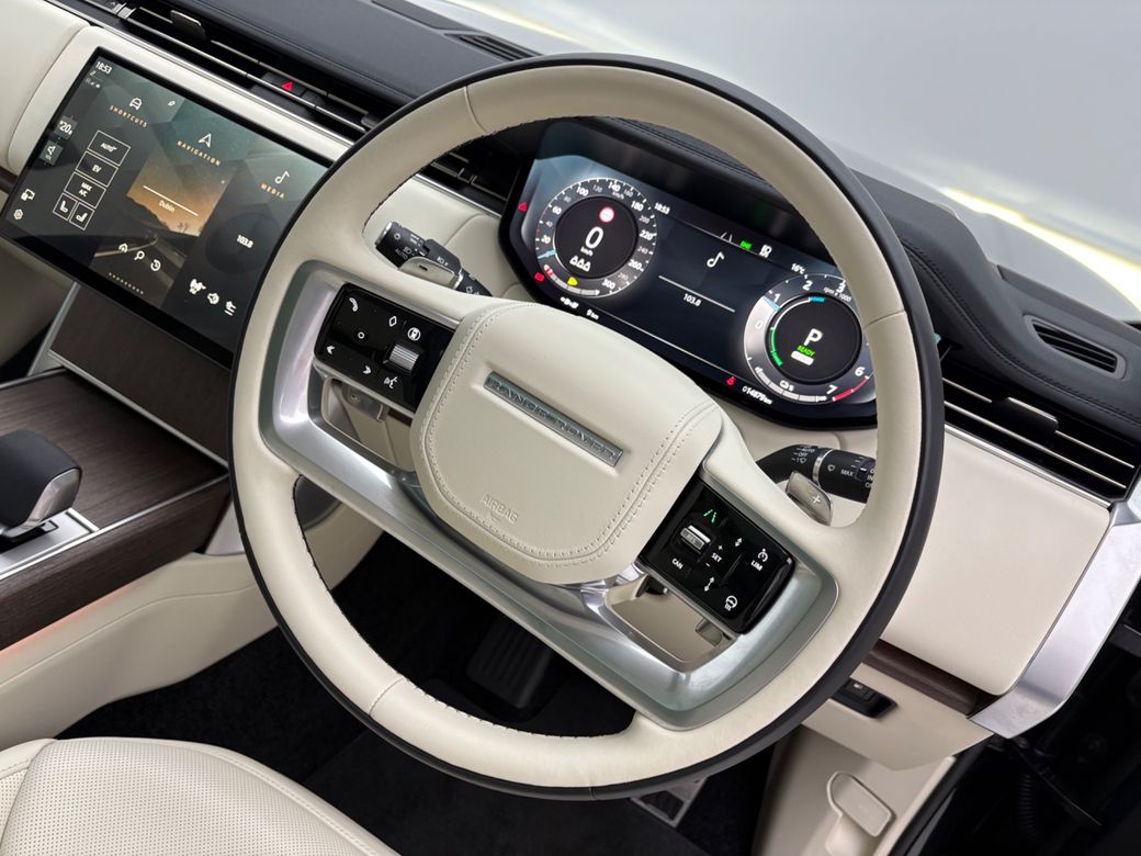 2025 Land Rover Range Rover