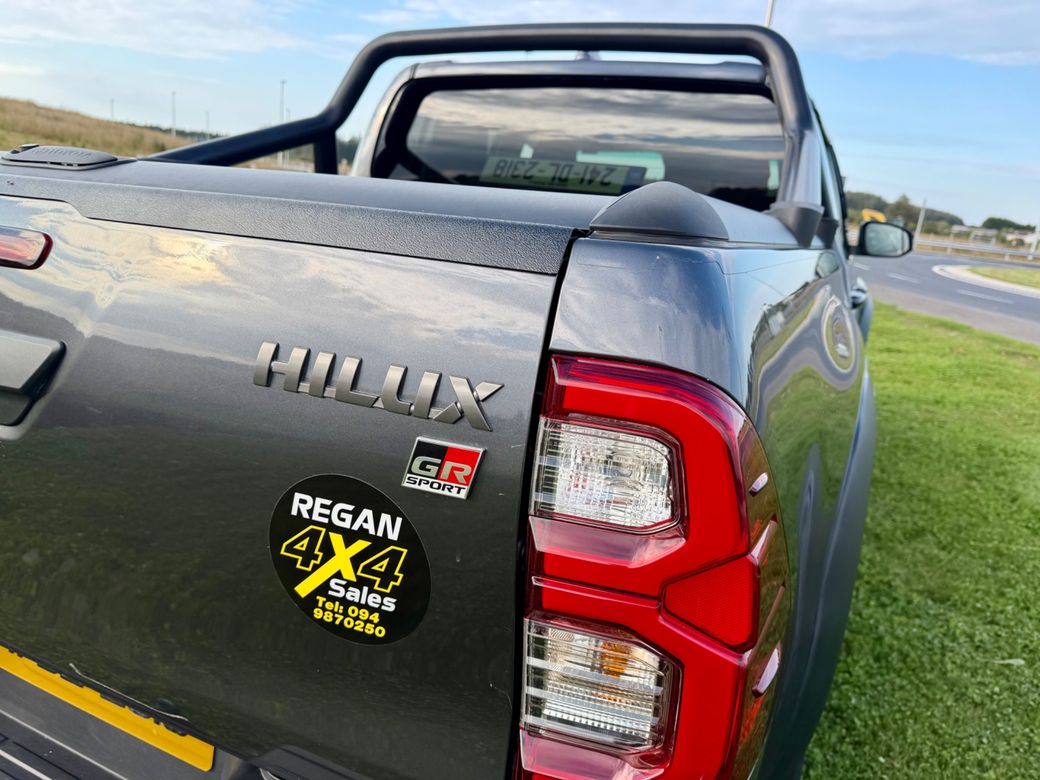 2024 Toyota Hilux