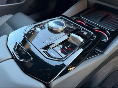 2025 BMW 5 Series