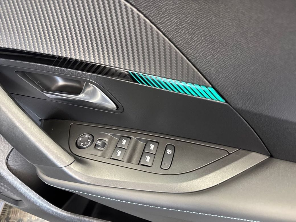 2023 Peugeot 2008