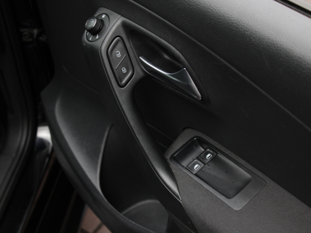 2016 Volkswagen Polo
